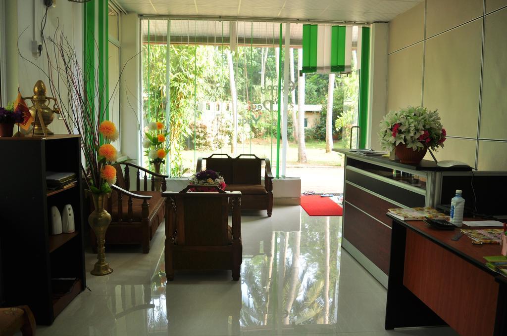 Soba Lanka Holiday Resort Melsiripura ภายนอก รูปภาพ